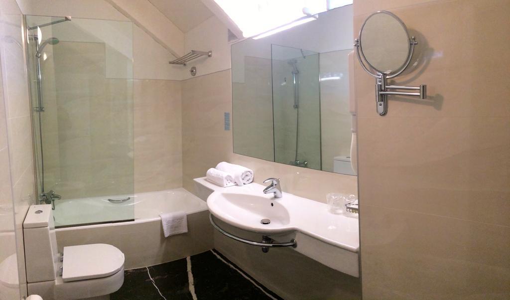 Hotel Plaza Mayor 3*